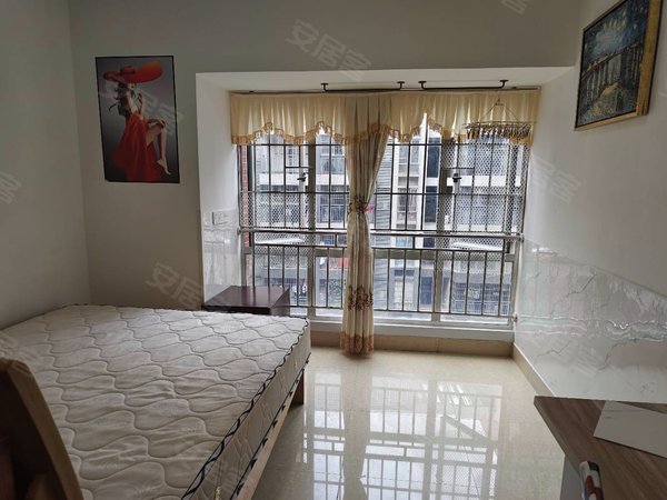 深圳龙华观澜尚品雅居特惠  观澜章阁小区大单间出租!民水民电!