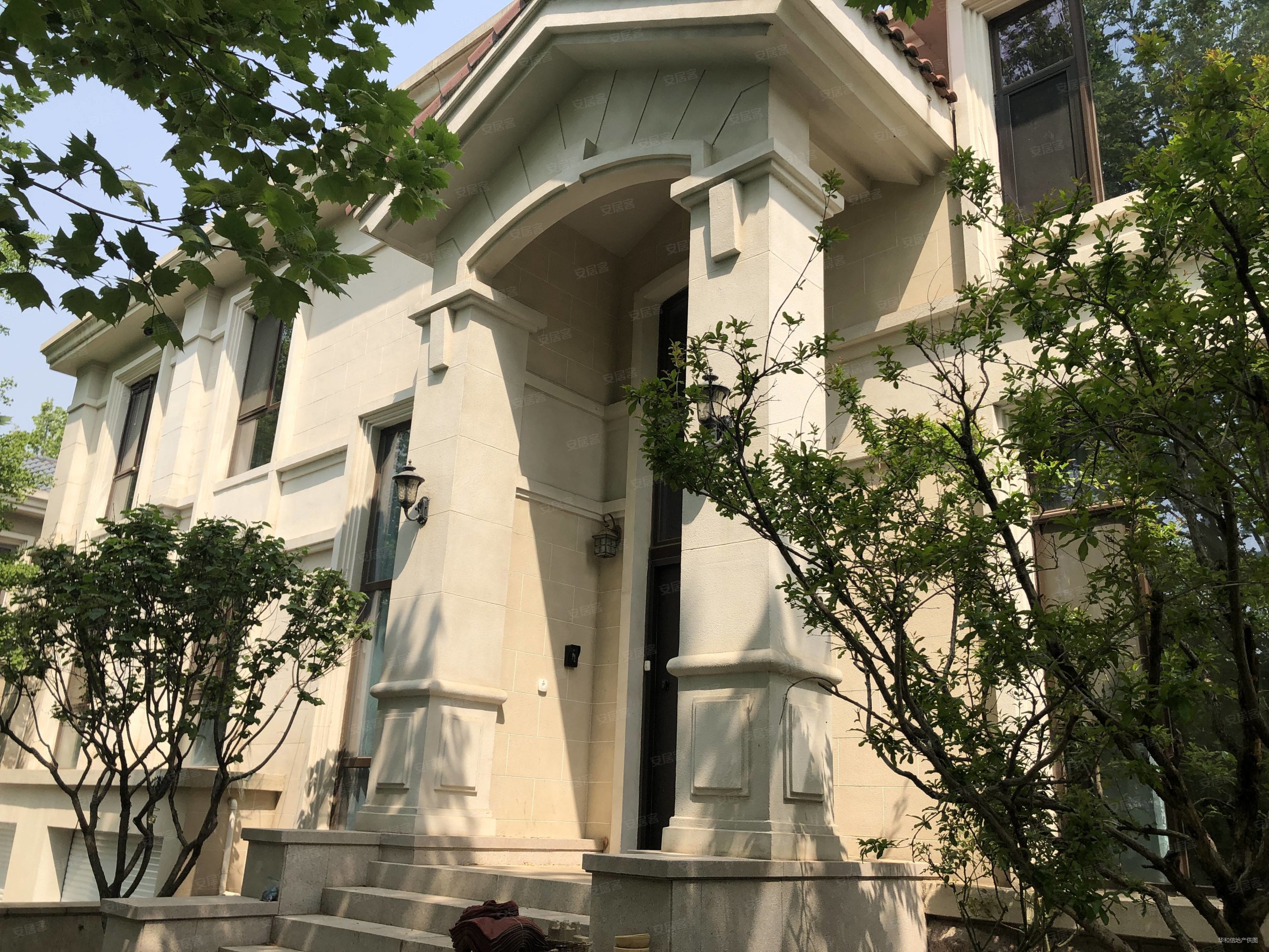 北京房产网>北京二手房>顺义二手房>天竺二手房>棕榈滩别墅>