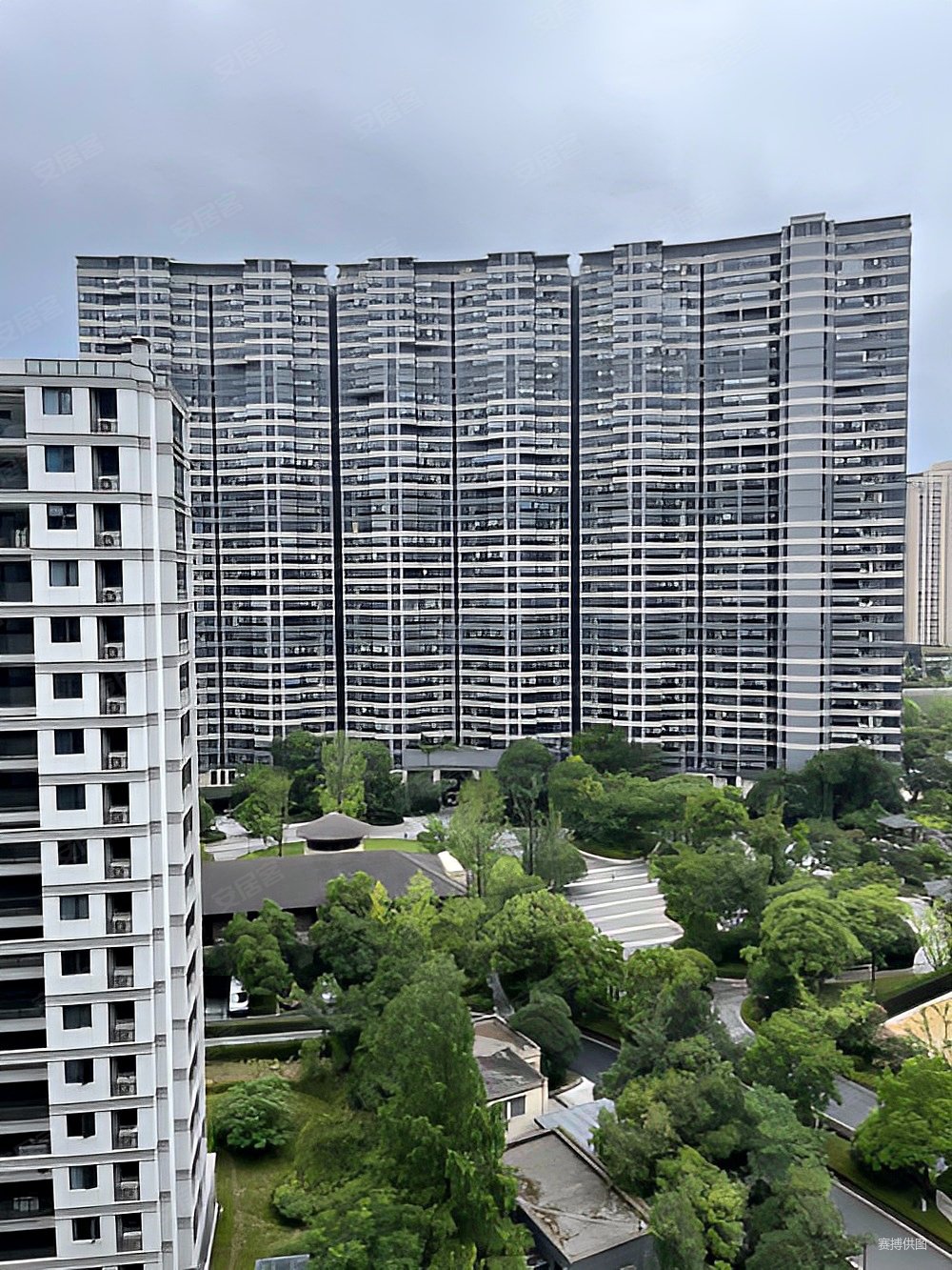 中天万科70年精装住宅满二急售精装修拎包入住