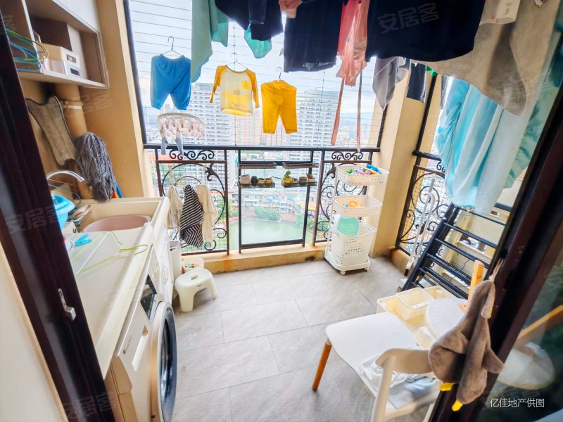 厚街万达御湖公馆精装两房业主急售 高楼层景观好 满五无个税