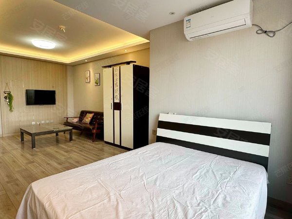 【多图】格林玫瑰湾,长白租房,格林玫瑰湾精装一室 长白岛4号线 下楼