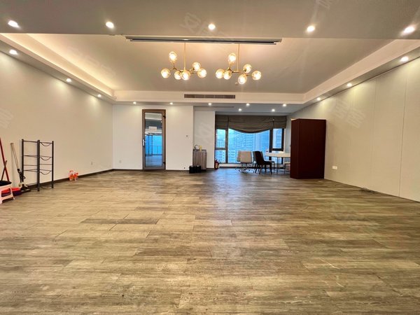 深圳福田香蜜湖香蜜湖九号大院实拍图 新出可做会所房源 超大平层7房2