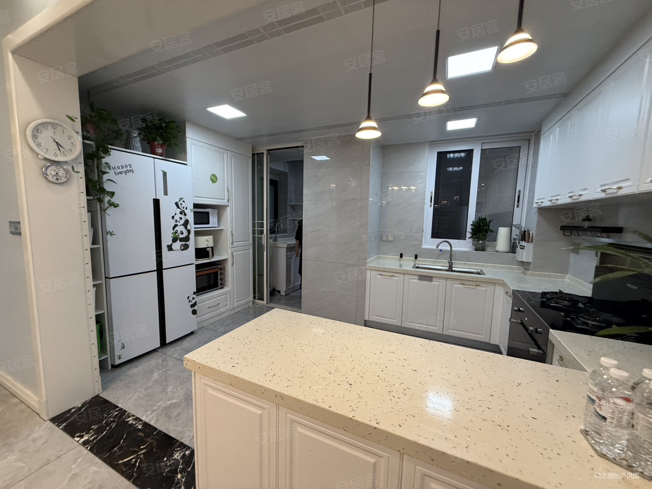 御学府小区4室2厅2卫144㎡东南128.8万