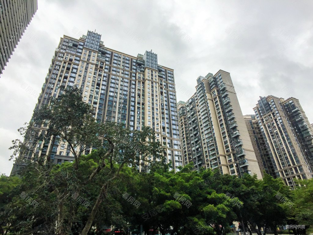 华联城市全景满五近医院房龄新出行方便临地铁