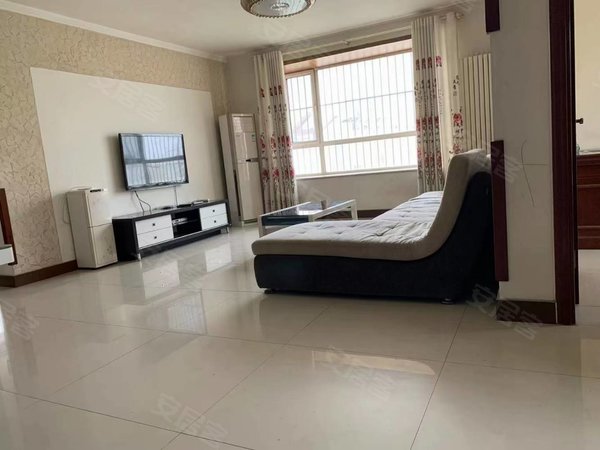 济宁任城环城西路水景花苑水景花园3室2厅电梯房精装,拎包入住出租