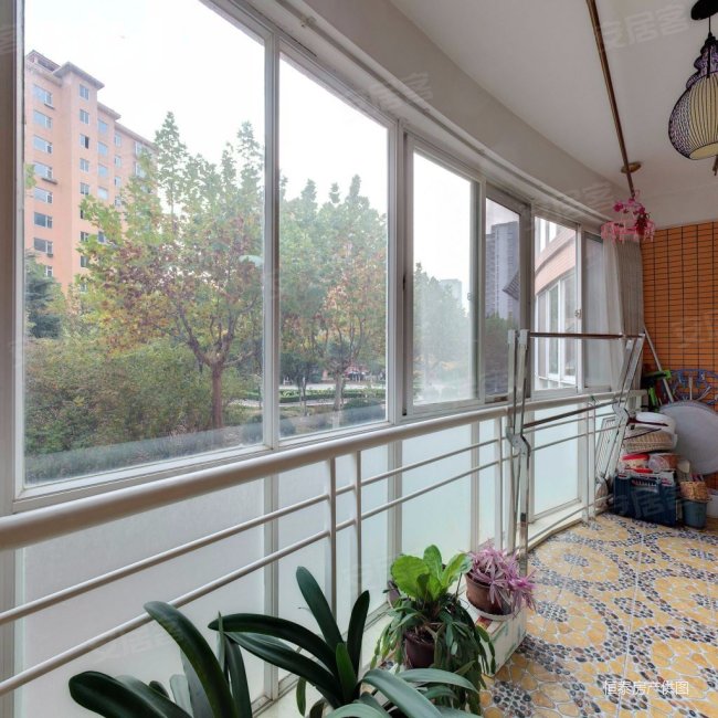 海天花园带33平车库60w装修实验本xiao价格可聊