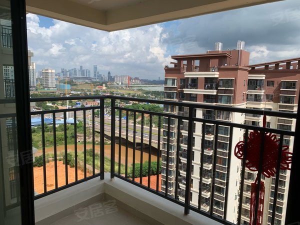 南宁良庆良庆镇五象大唐果五象大唐果 4室2厅2卫出租房源真实图片