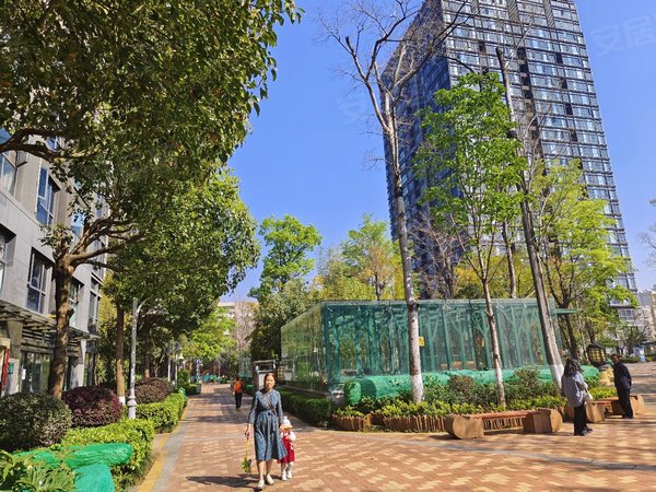 福德地铁口 银海尚御136平三室两厅两卫可办公,官渡租房-昆明58安居客