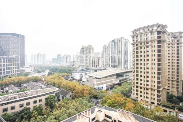 【多图】假一赔十 zui新沟通价格3680万送车位