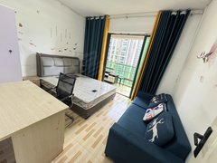 贵阳观山湖会展城急租拎包入住会展城银行街附近CCPK精装一居室押一付一包物业出租房源真实图片