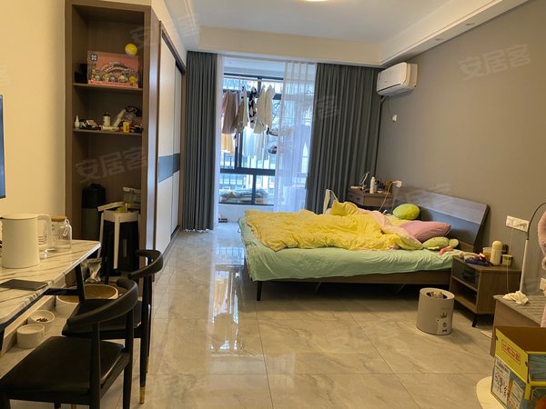 台州三门城关市场江南壹号江南壹号单身公寓精装,朝南,定制衣柜,有