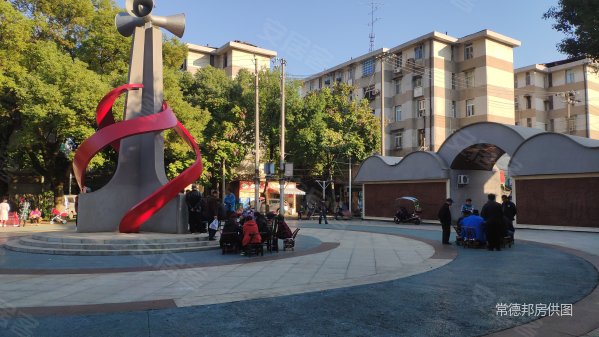 (带平台)宏大,浙商广场,十一中,滨湖小学附近,茉莉村,二房