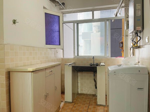 成都双流航空港圣菲town城地铁口 套三出租 生活配套方便出租房源真实