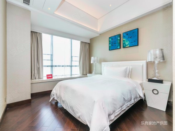 东海国际公寓5室2厅6卫360㎡南3688万