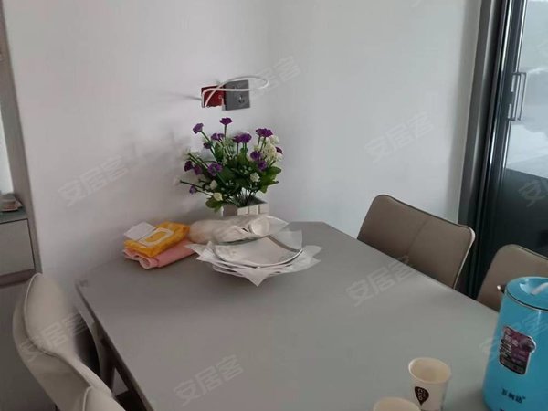 临沂沂南城区翡翠郡翡翠郡电梯房简装3室2厅两卫家具家电基本齐全带车位年租一万三出租房源真实图片