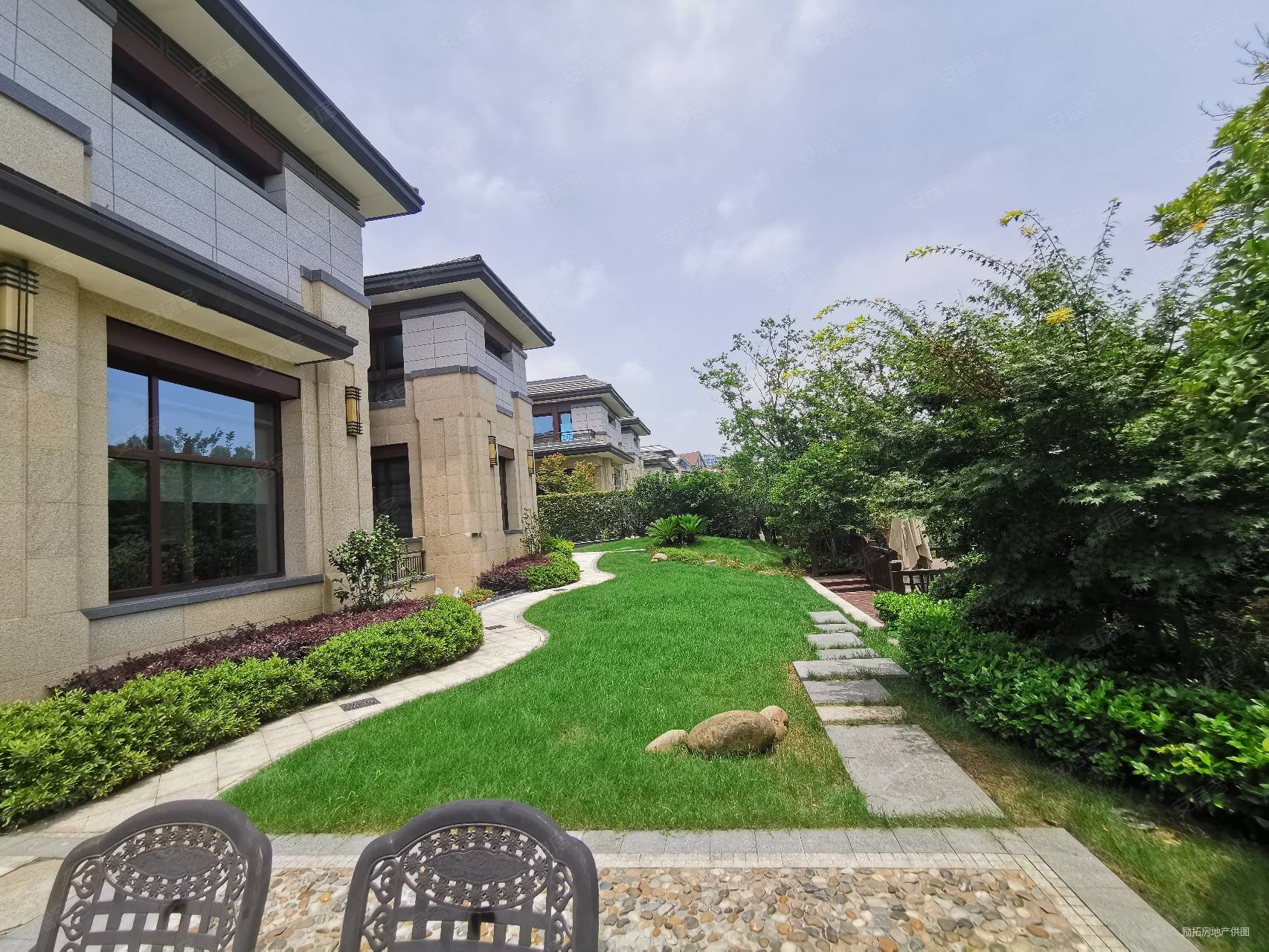 长三角一体化示范区政府湖景别墅近上海华为社包可等内部价