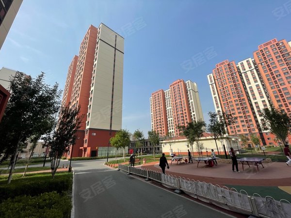 北京丰台世界公园康润家园西区丰台科技园九号线附近精装修电梯房新房