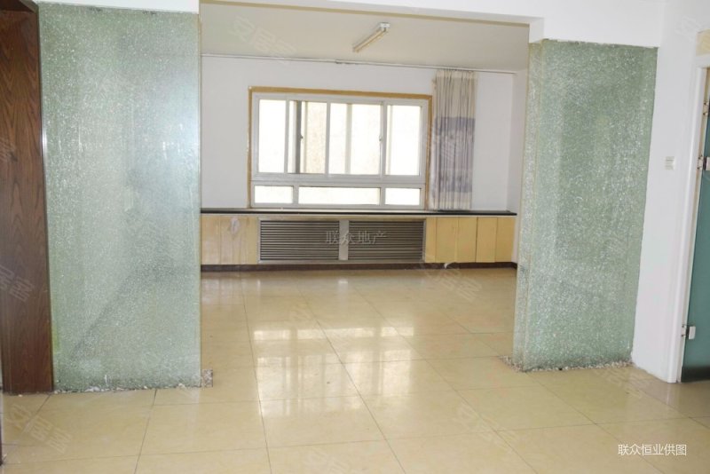 六里桥八一厂莲馨嘉园143平双卧朝南客厅朝南三居双卫