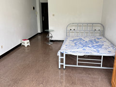 阳光新城公寓 带家具可做饭 750月租金含物业费 看房方便