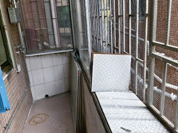 深圳罗湖清水河草埔吓屋村草埔吓屋村 1室1厅1卫出租房源真实图片