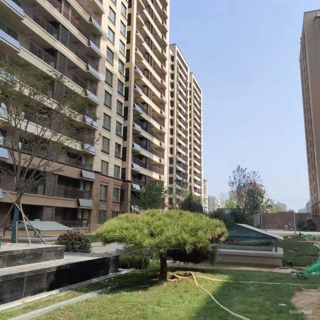 梁城首府4室2厅2卫142㎡南北79.2万