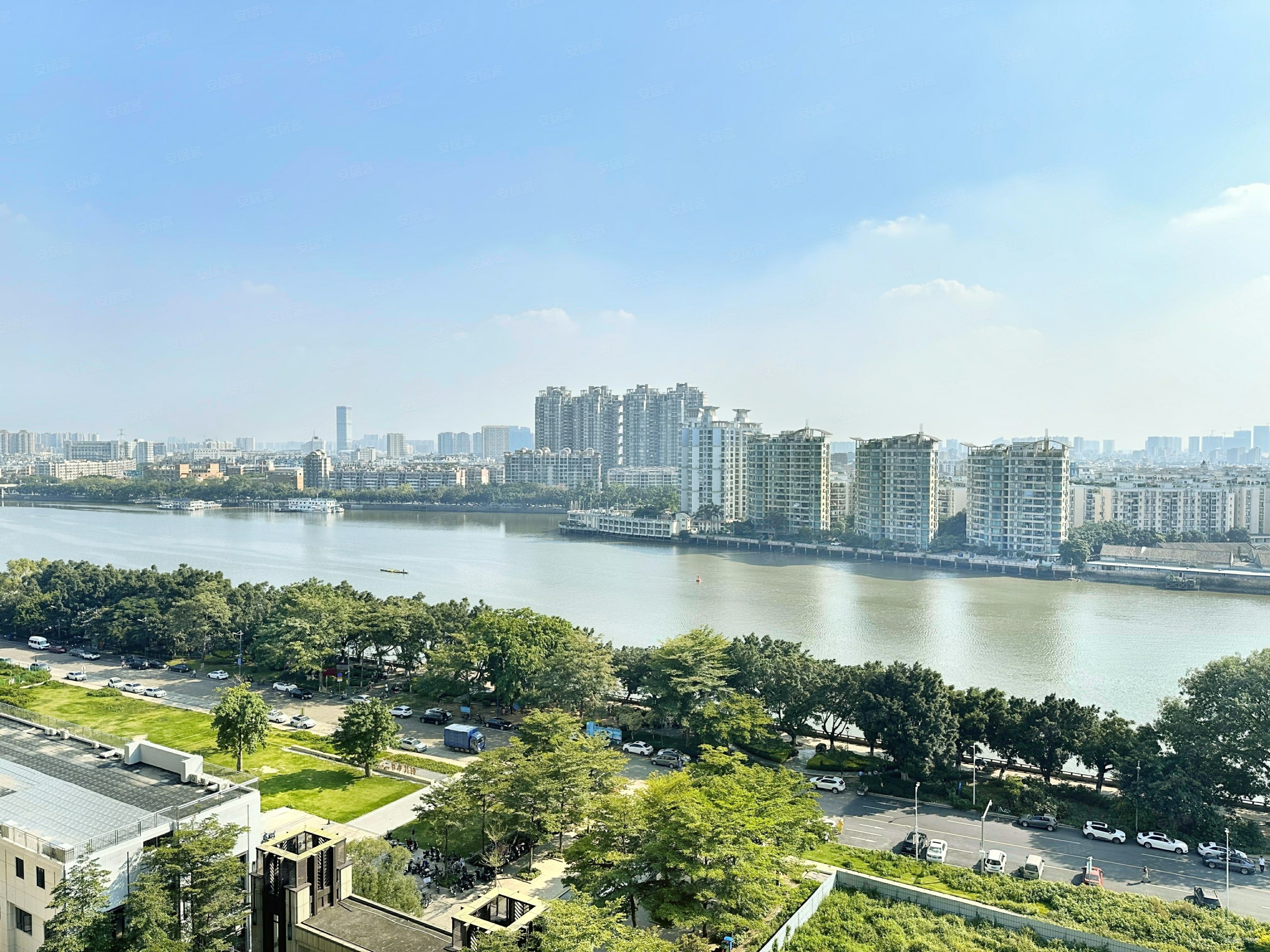 金沙洲时代水岸一期精装三房业主诚心卖