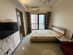 泸州江阳城西城西梓小旁恒大御景湾精装公寓领包入住出租房源真实图片