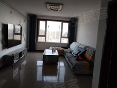 乐陵城区新一中出租,天和嘉园16楼,三室两厅一卫家具家电齐全,11500出租房源真实图片