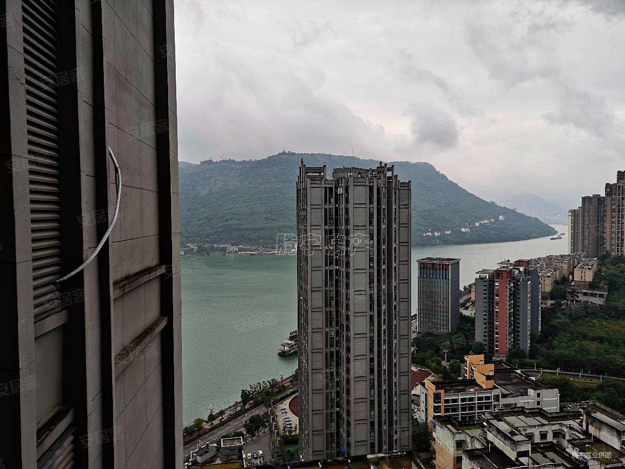 重庆房产网>重庆二手房>涪陵二手房>涪陵宝龙广场二手房>绿地海域