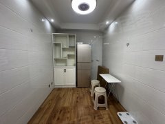 丽景湾公寓精装修2室72平方1300一个月