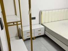 渑池渑池城区渑池市区中央公园 3室2厅1卫出租房源真实图片