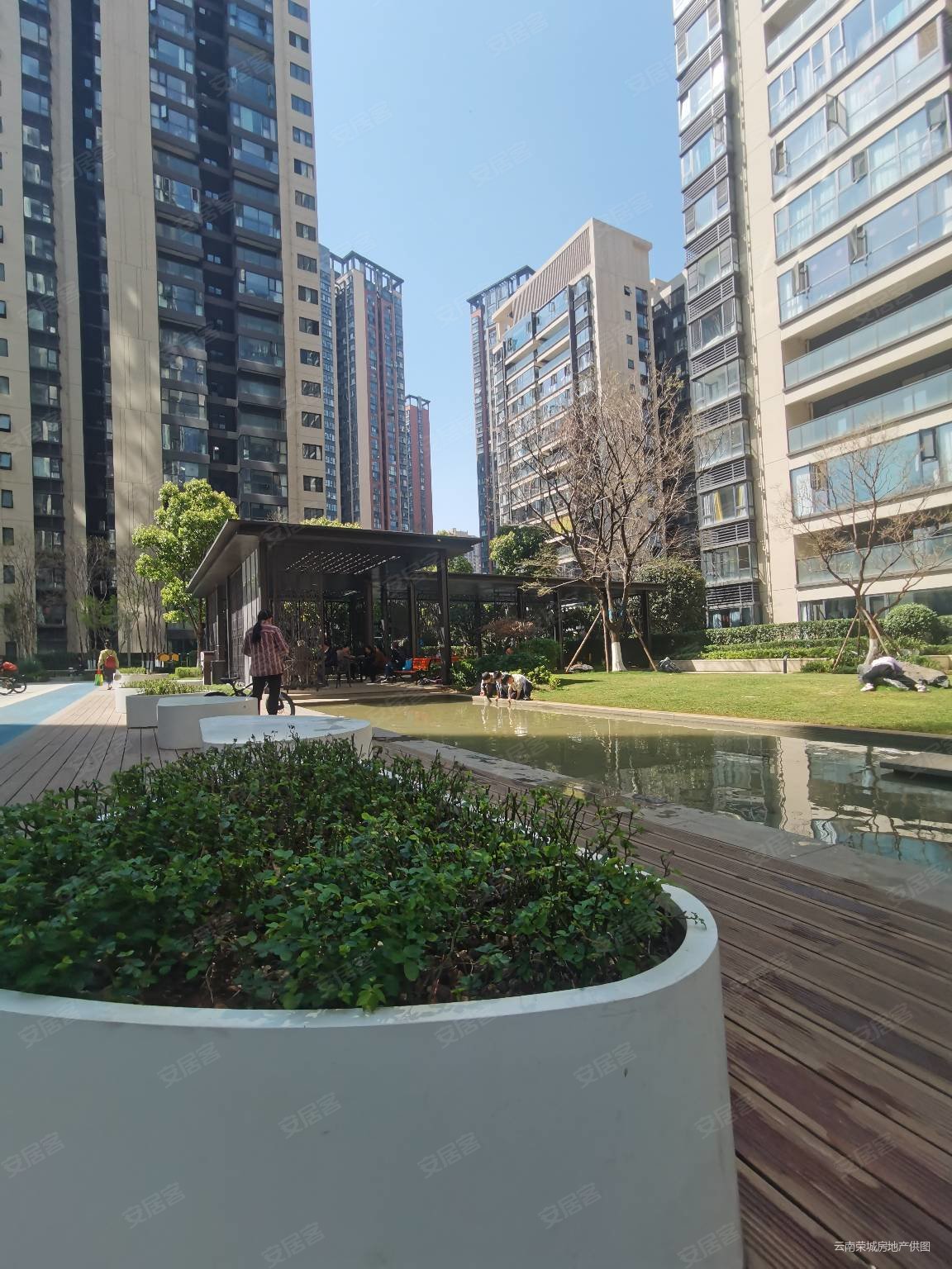 润城第五大道3室2厅1卫95.2㎡东南145万