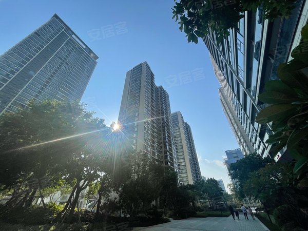 珠海高新区唐家湾翠湖香山百合苑翠湖香山百合苑精装3房,看高尔夫球场