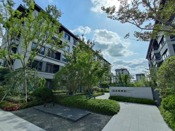 苏州高新区狮山山水樾澜庭(东区别墅)狮山 山水樾澜院合院别墅出租