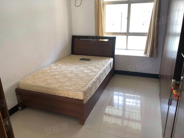 【多图】豪景苑,新区租房,实拍 豪景苑 别墅五房 花都广场附近 可办公