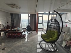 永康永康市区天鹅路商业街古丽中学对面 四室两卫复式 全落地窗 自住装修 看房方便出租房源真实图片