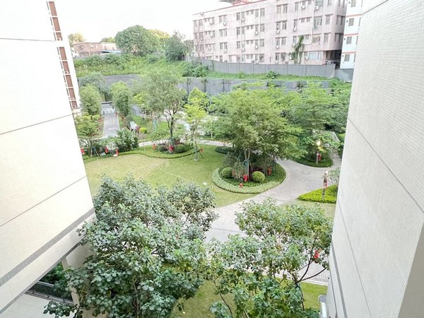 广州天河小新塘小新塘回迁房小区小新塘回迁房d区 高楼层2房1厅 南北