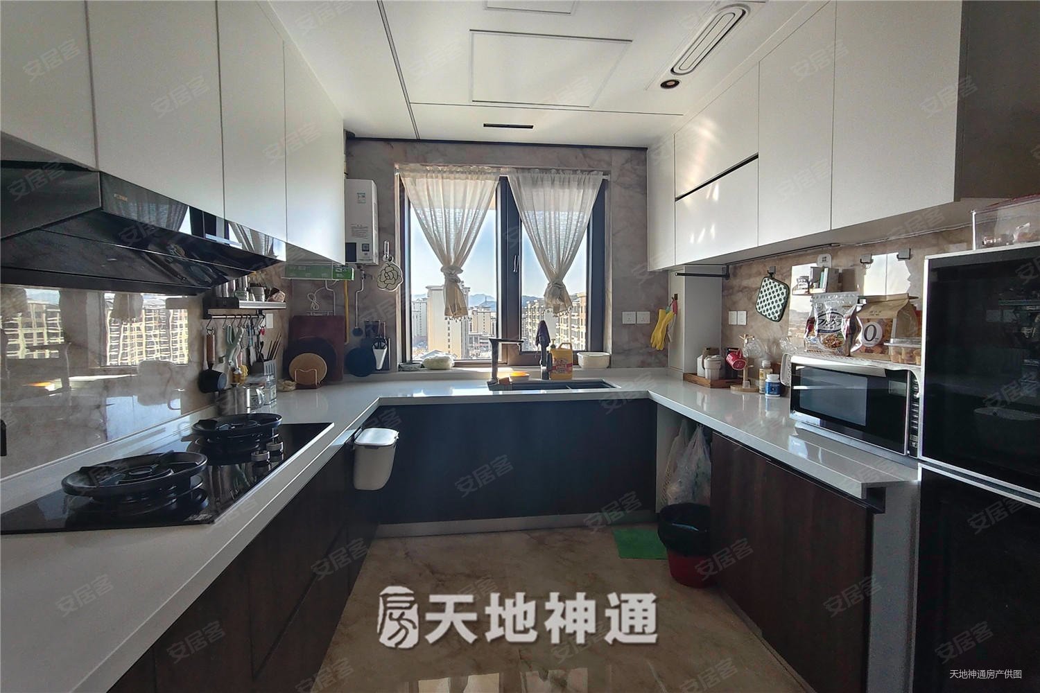 府前龙樾(6号院)3室2厅2卫135.95㎡南北475万