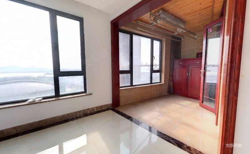 徐州房产网>徐州二手房>泉山二手房>云龙湖风景区二手房>翠湖御景南区