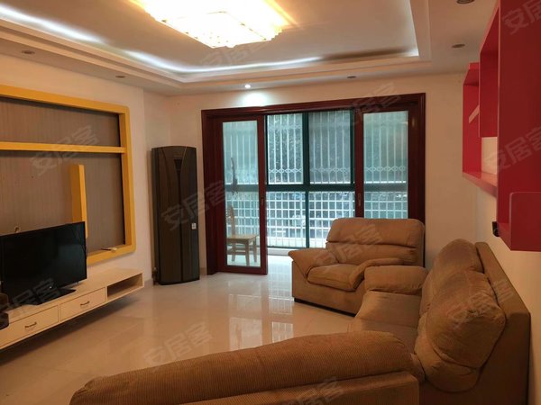 昆山玉山老城区亭林山庄亭林山庄 3室2厅2卫 153平 电梯房 精装修出租