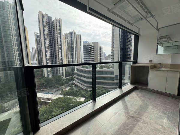 深圳龙华莱蒙水榭春天中城宴华府1梯1户中城宴华府新出4房2卫 125平可