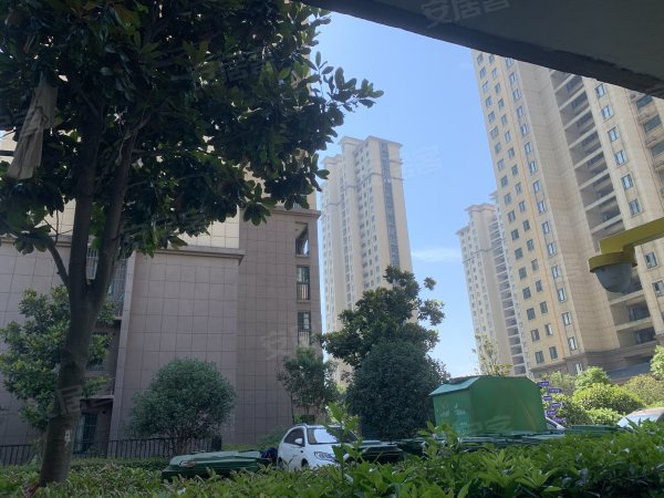 京冠北城华府东区