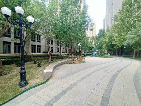 北京大兴生物医药基地新源时代小区4号线龙湖天街 地铁站 新源主卧 押