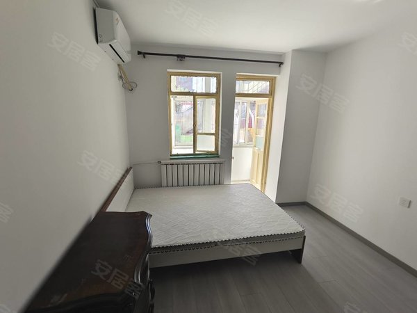 天泉西里精装一室近医院近学校出行方便家电齐全可拎包