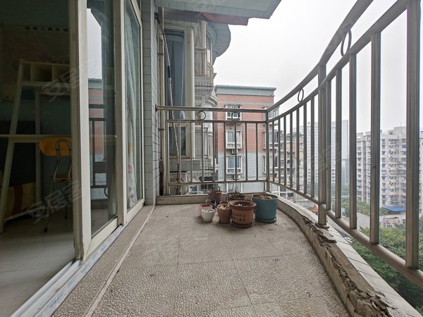 重庆南岸经开区龙脊金山佳苑龙脊金山佳苑 1室1厅1卫 48平 电梯房出租