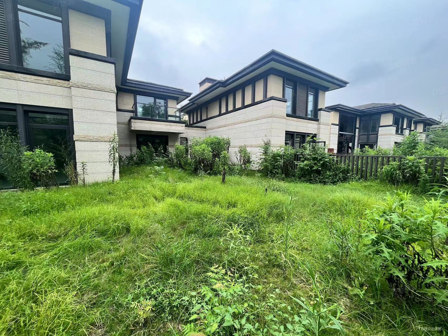 成都房产网>成都二手房>金牛二手房>欢乐谷二手房>华侨城天屿>