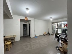 和县历阳安德利购物中心天都新城五期 3室1厅1卫出租房源真实图片