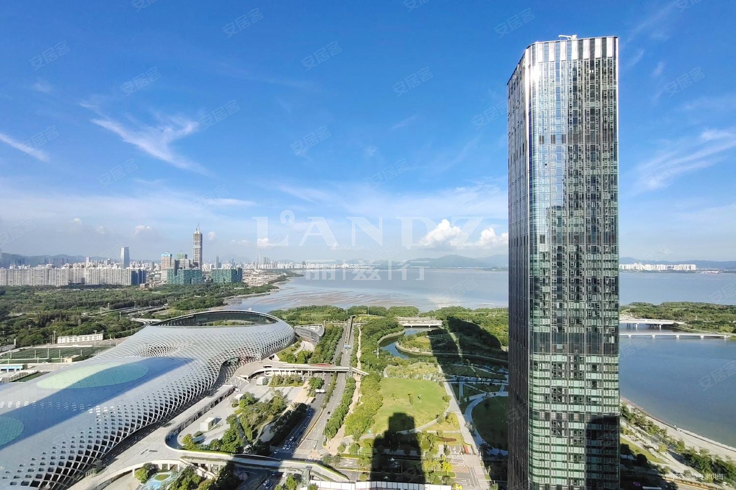 华润深圳湾悦府(二期)3室2厅4卫232.86㎡南北0万
