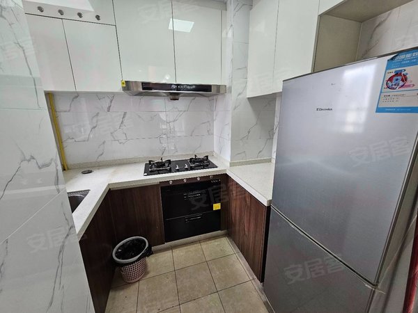 西区租房,博林腾瑞三房两卫出租,可以短租,广外语学校边上,比亚迪