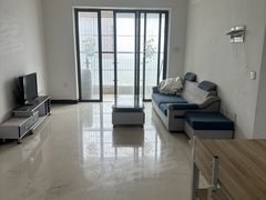 顺德龙江盈信城市广场龙江中心地段简单装修房子出租出租房源真实图片
